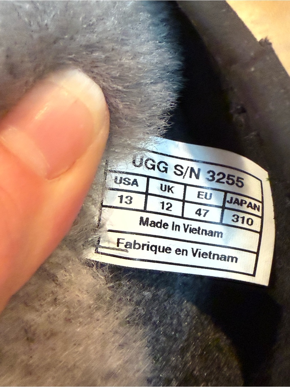 RARE UGG Australia Mns Gray Pueblo Boot Waterproof Leather Rubber Sheepskin Sz13 - Picture 11 of 11